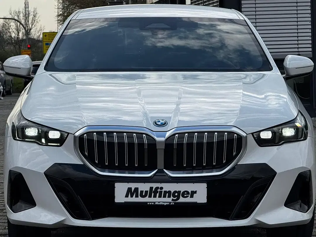 BMW 530 - Thumbnail 3