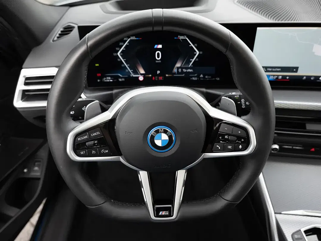 BMW 330 - Thumbnail 15