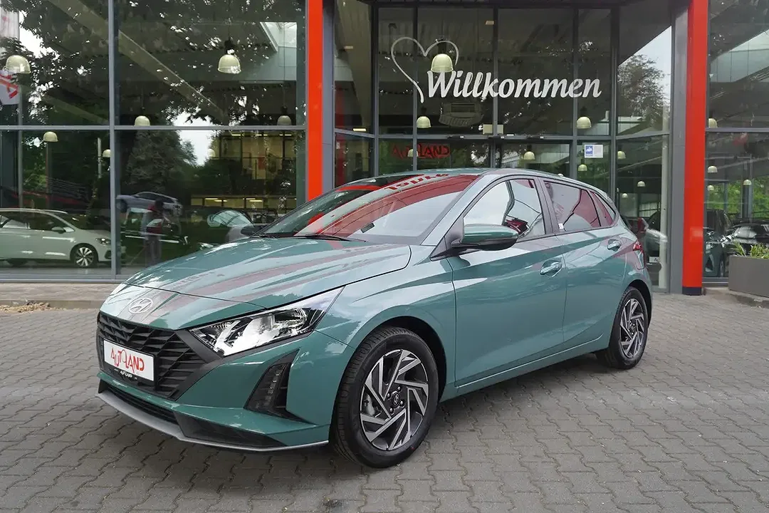 Hyundai i20 - Thumbnail 1