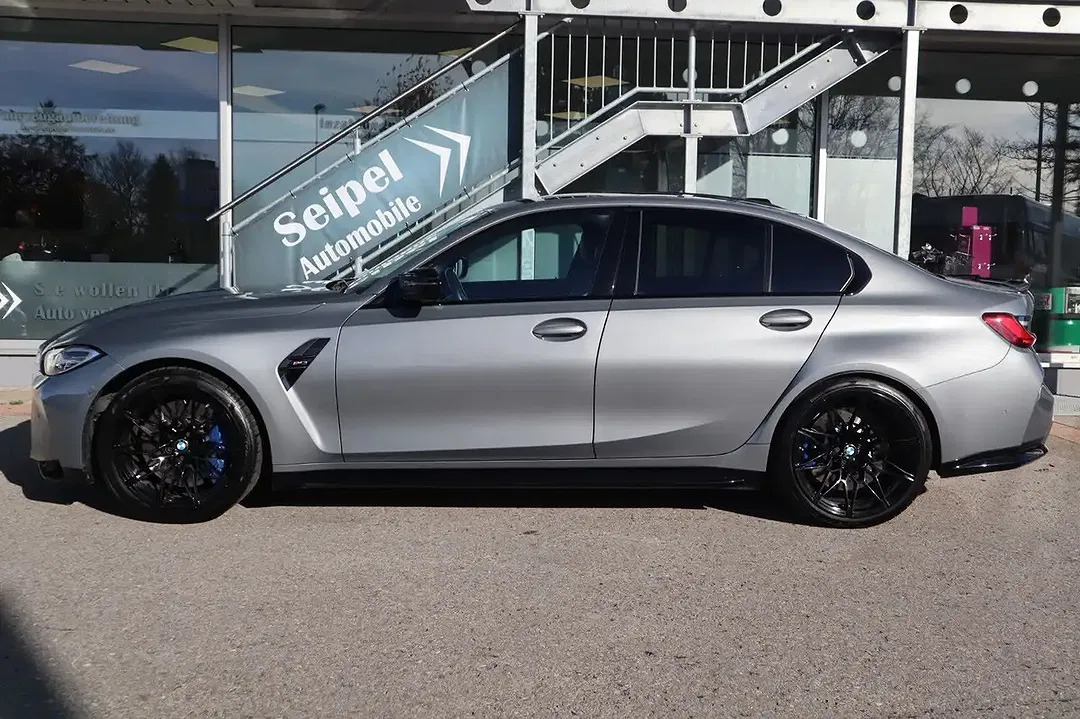 BMW M3 - Thumbnail 6