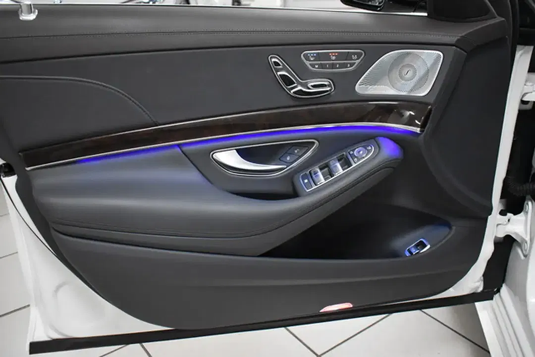 Mercedes-Benz S 400 - Thumbnail 12
