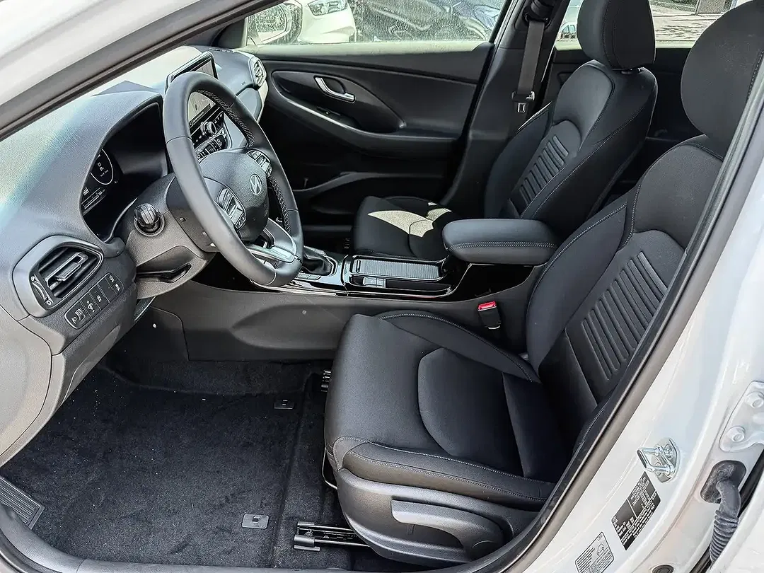 Hyundai i30 - Thumbnail 12
