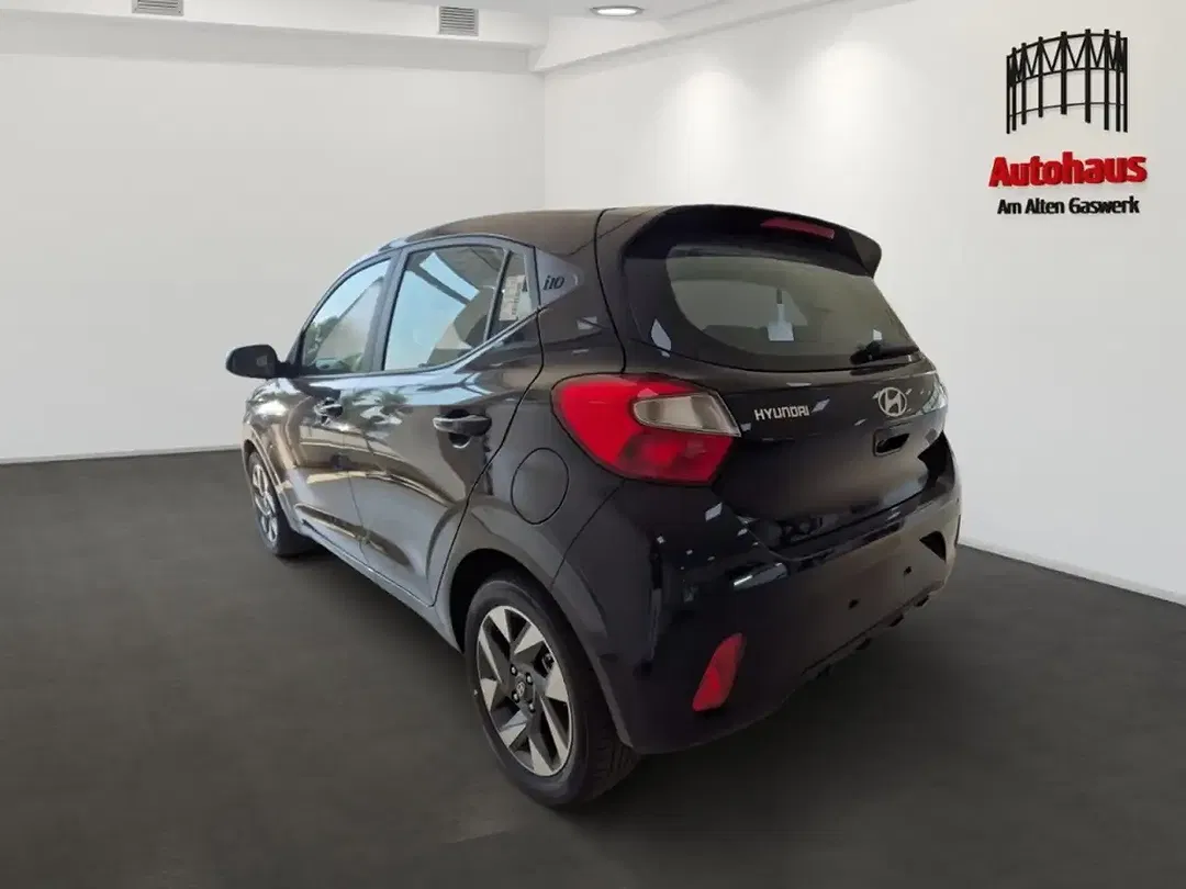 Hyundai i10 - Thumbnail 4