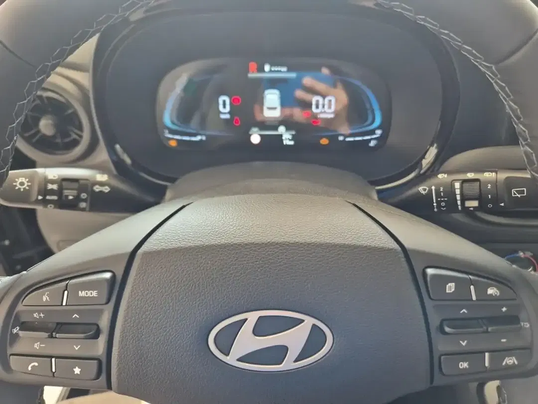 Hyundai i10 - Thumbnail 8