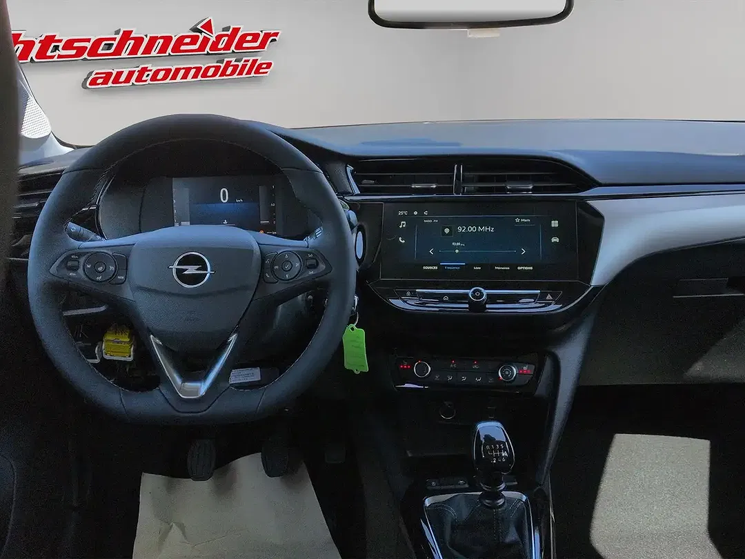 Opel Corsa - Thumbnail 10