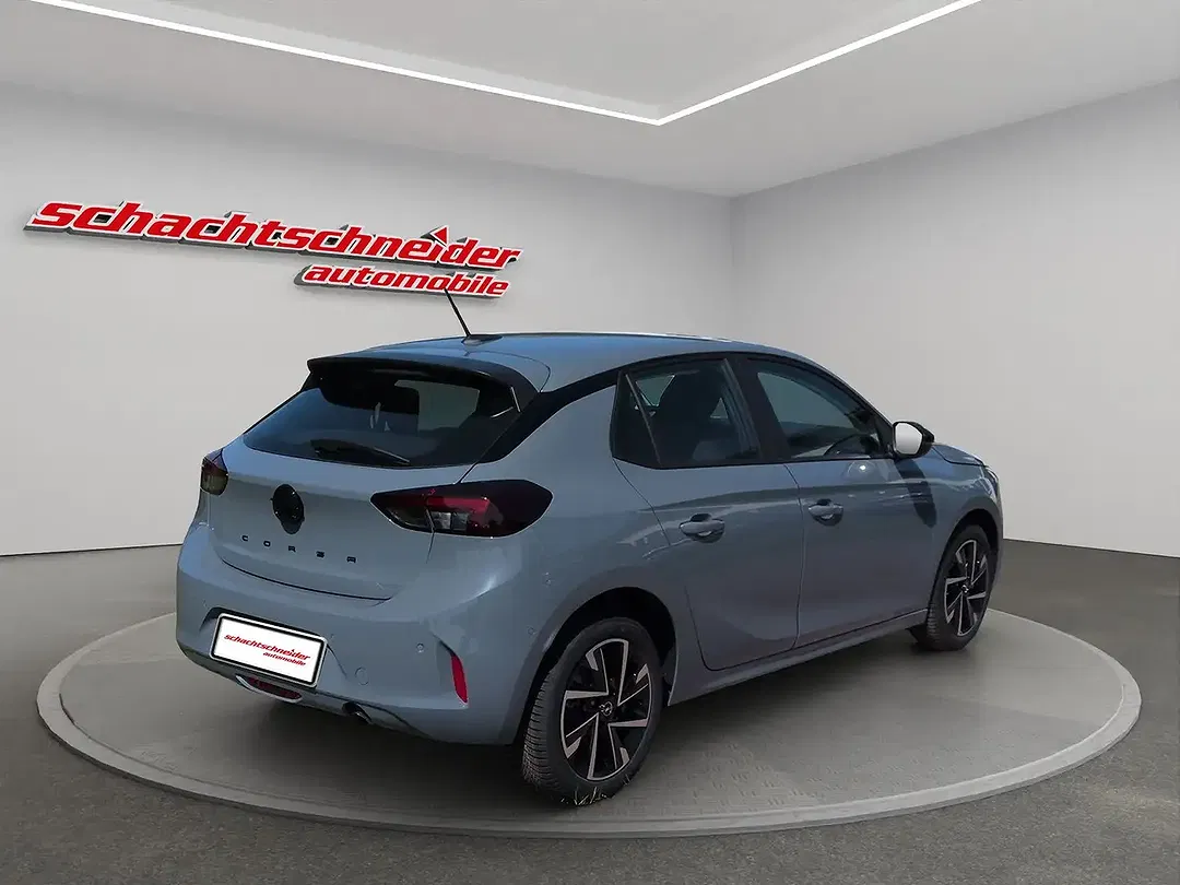 Opel Corsa - Thumbnail 3