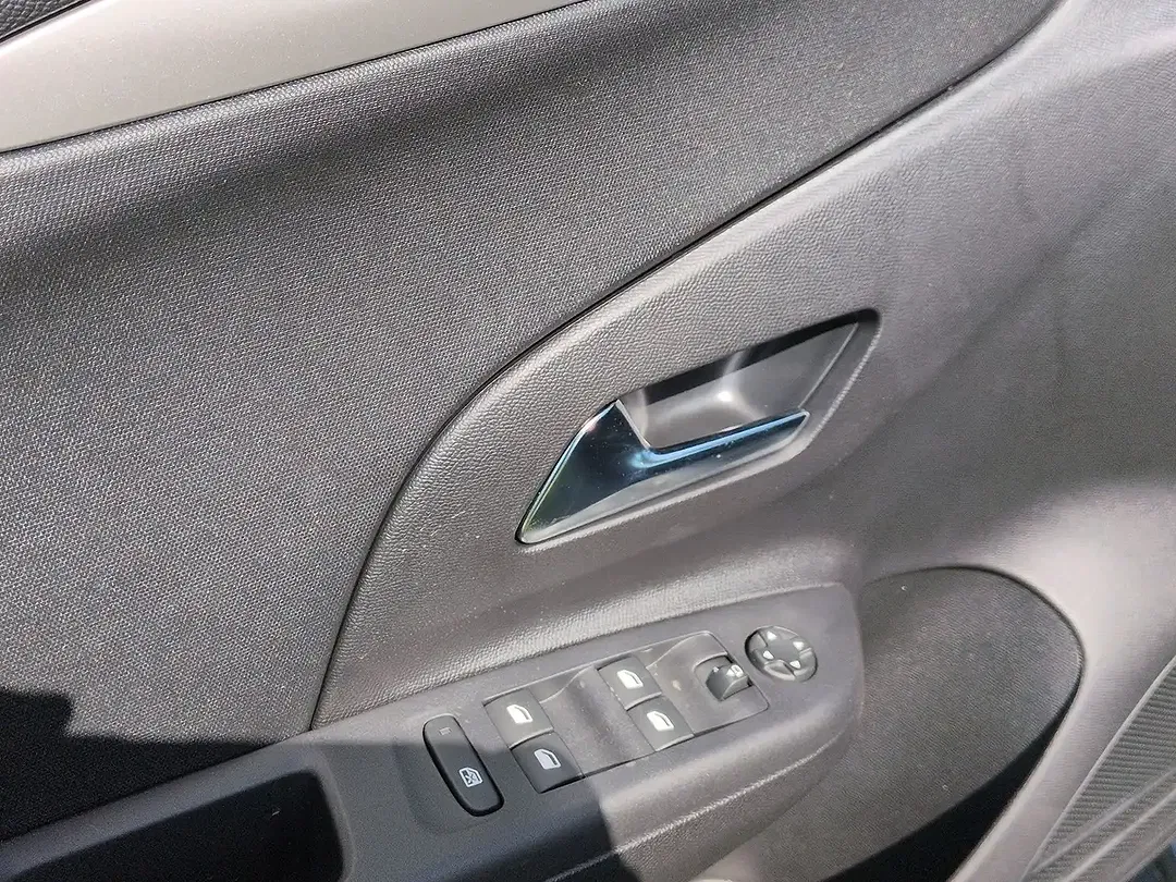 Opel Corsa - Thumbnail 8