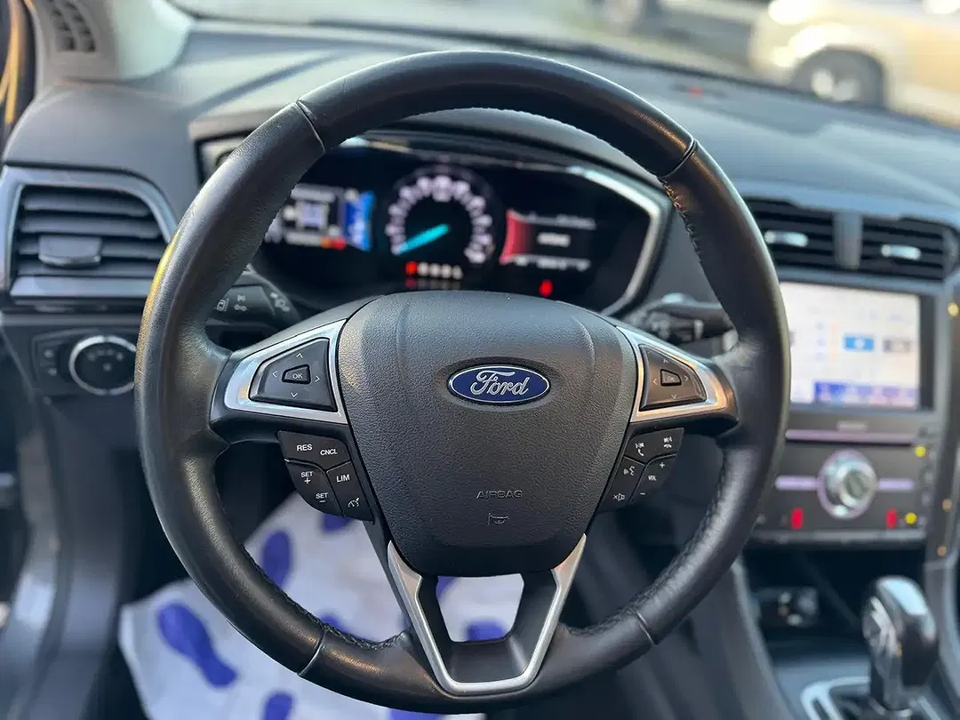Ford Mondeo - Thumbnail 14