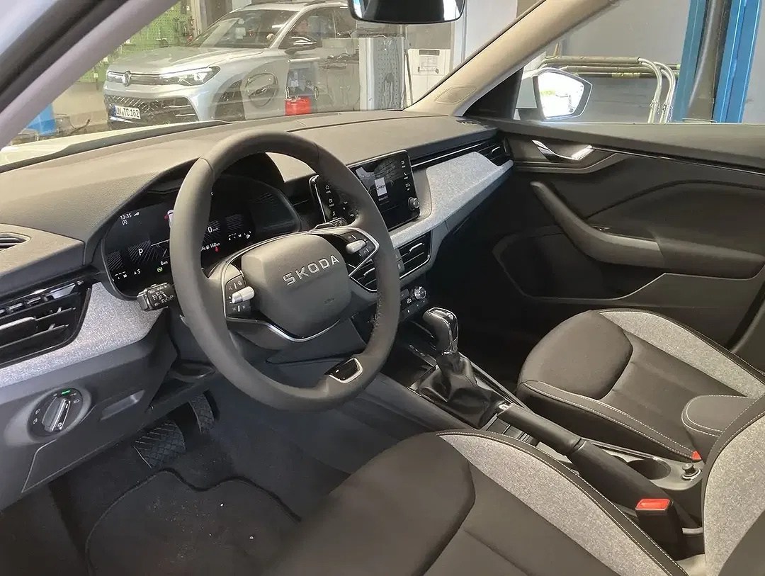 Skoda Kamiq - Thumbnail 13
