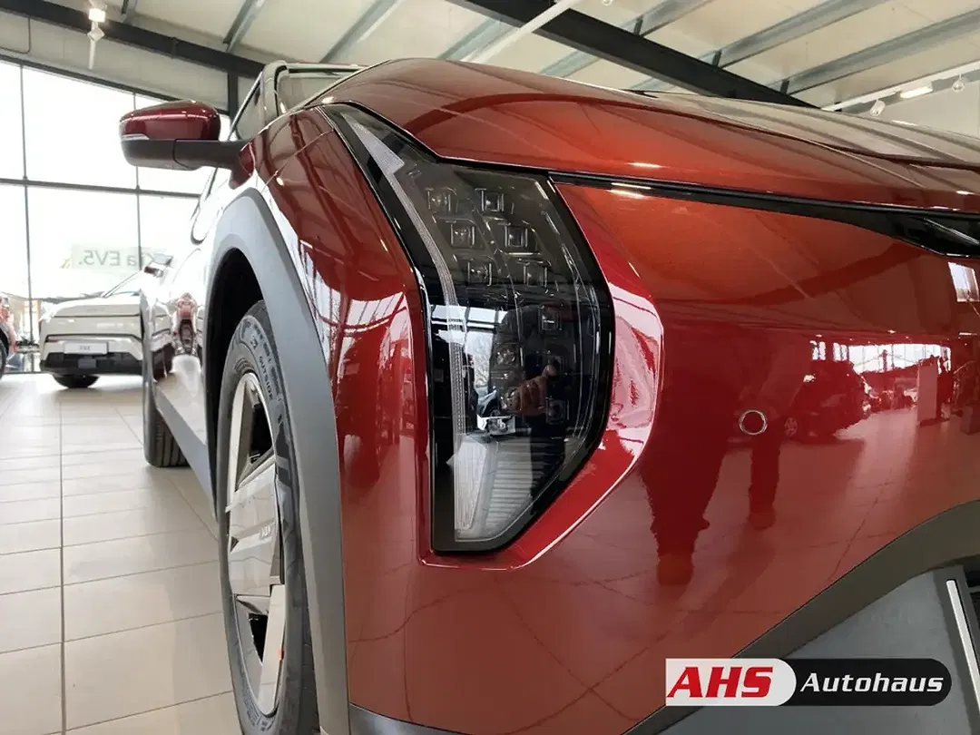 Kia EV4 - Thumbnail 14