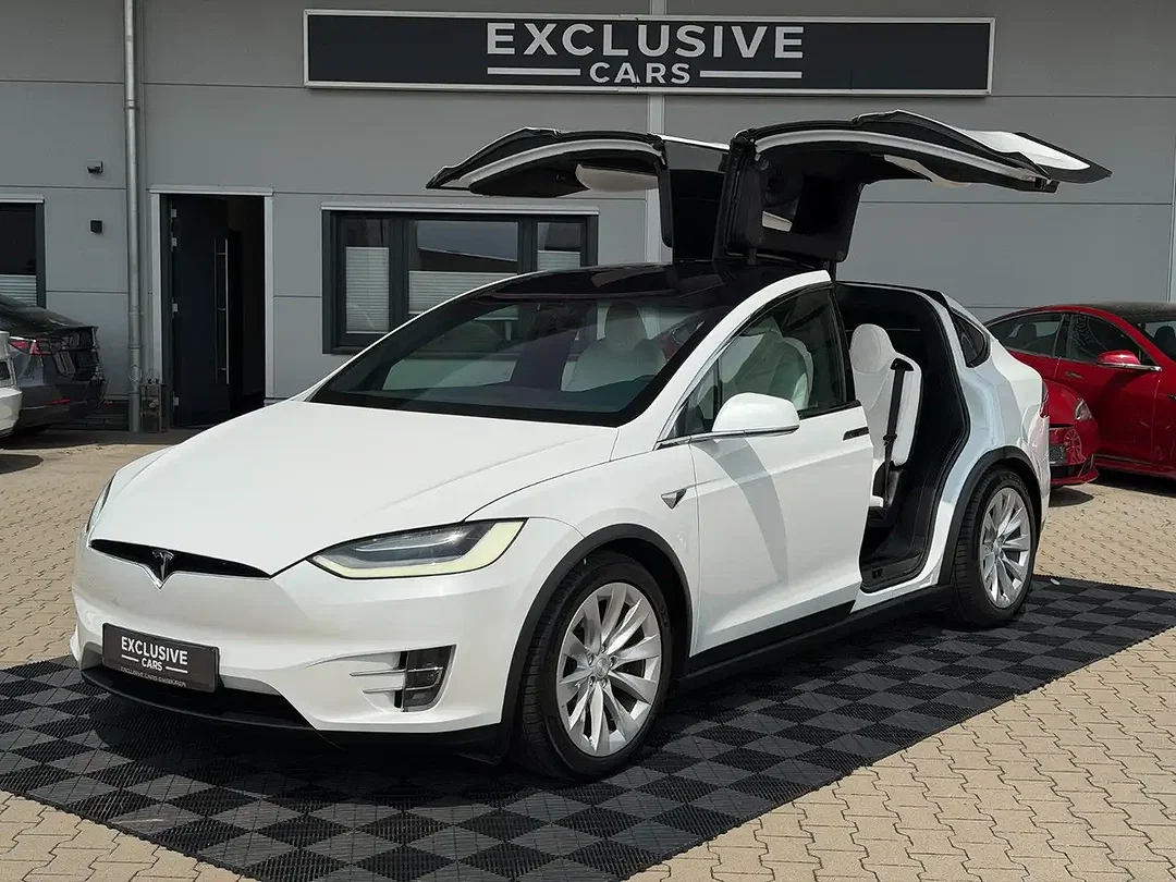 Tesla Model X - Afbeelding 1