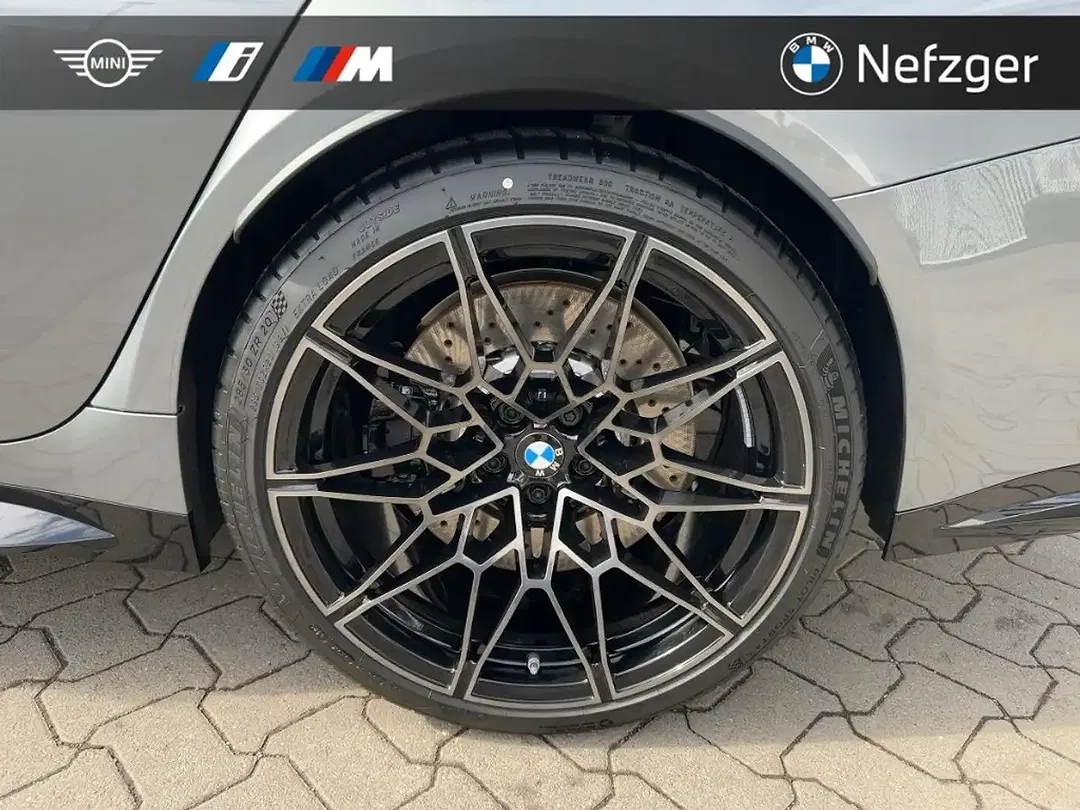 BMW M3 - Thumbnail 12