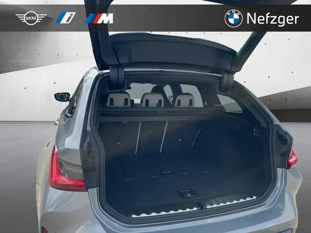 BMW M3 - Thumbnail 6