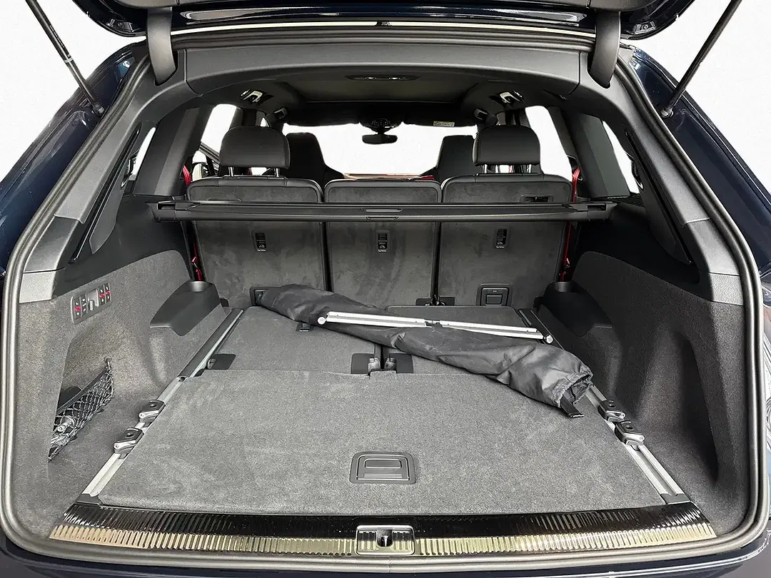 Audi Q7 - Thumbnail 14