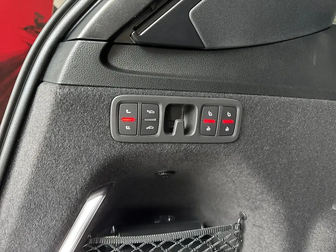 Audi Q7 - Thumbnail 15