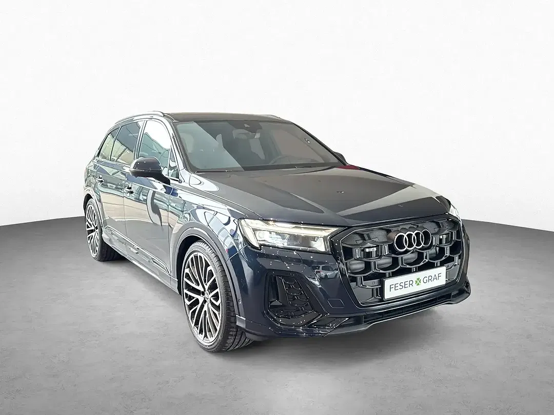 Audi Q7 - Thumbnail 3