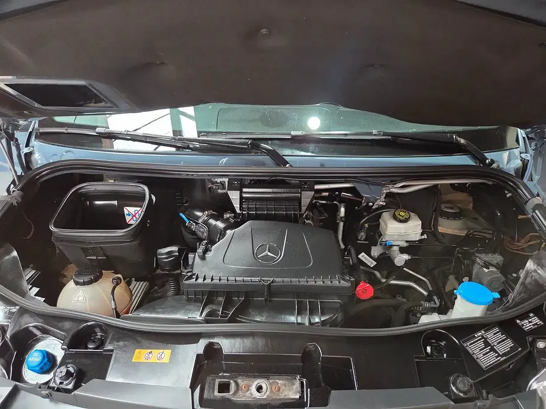 Mercedes-Benz Sprinter - Thumbnail 10