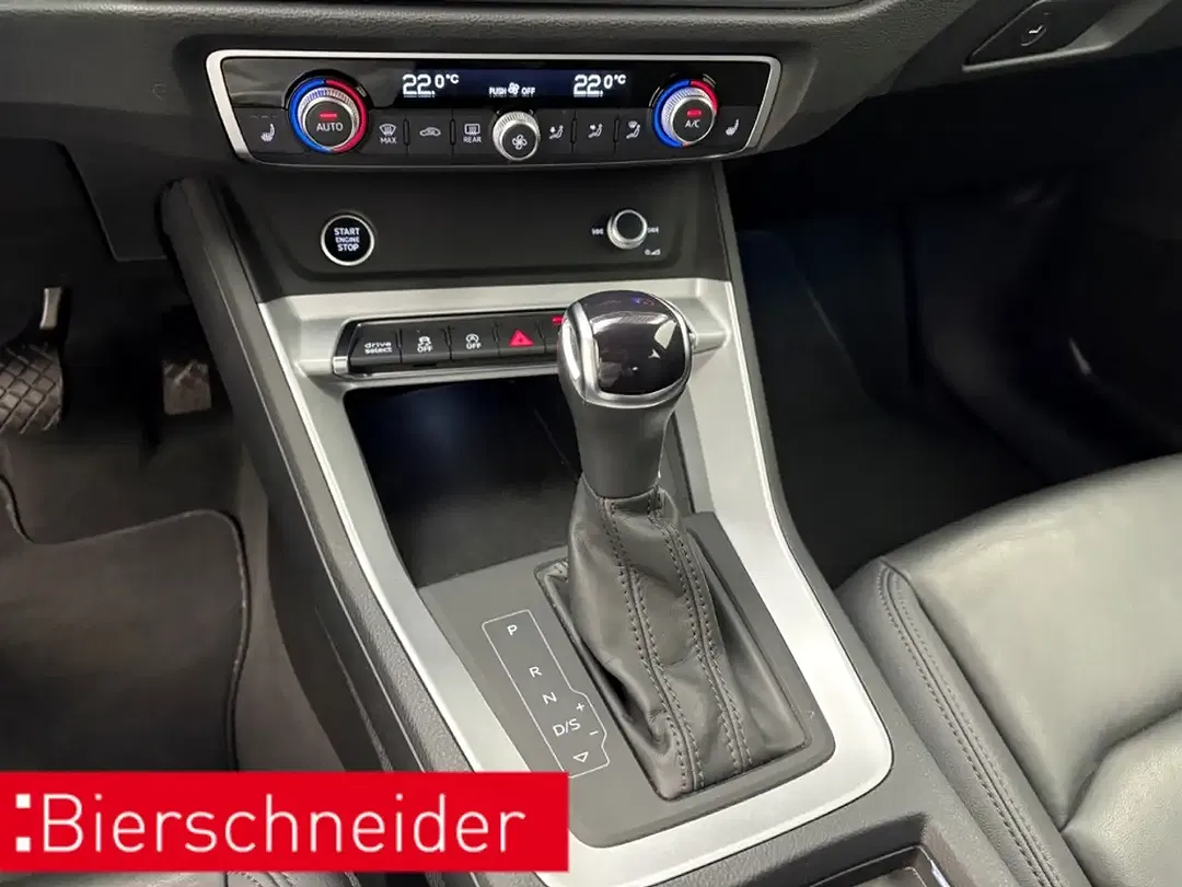 Audi Q3 - Thumbnail 12