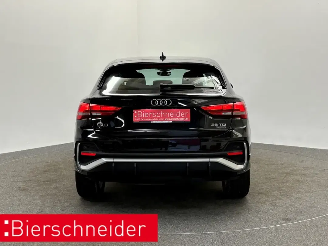 Audi Q3 - Thumbnail 5