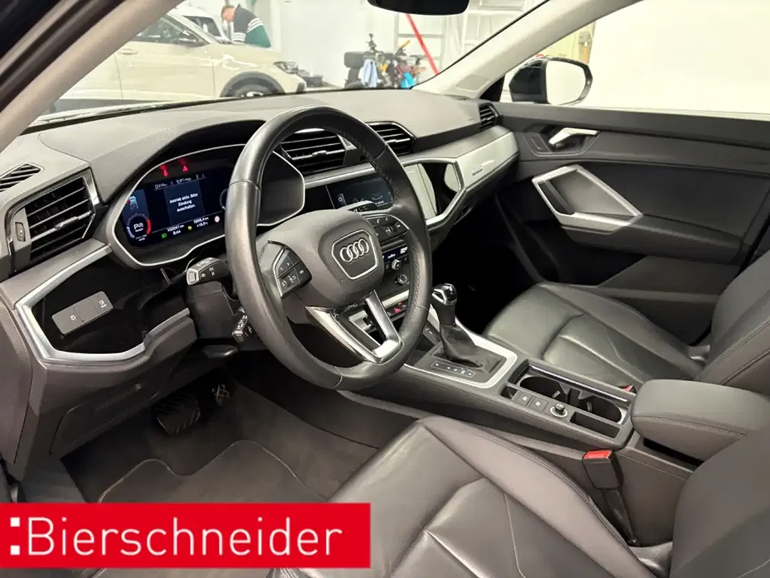 Audi Q3 - Thumbnail 8