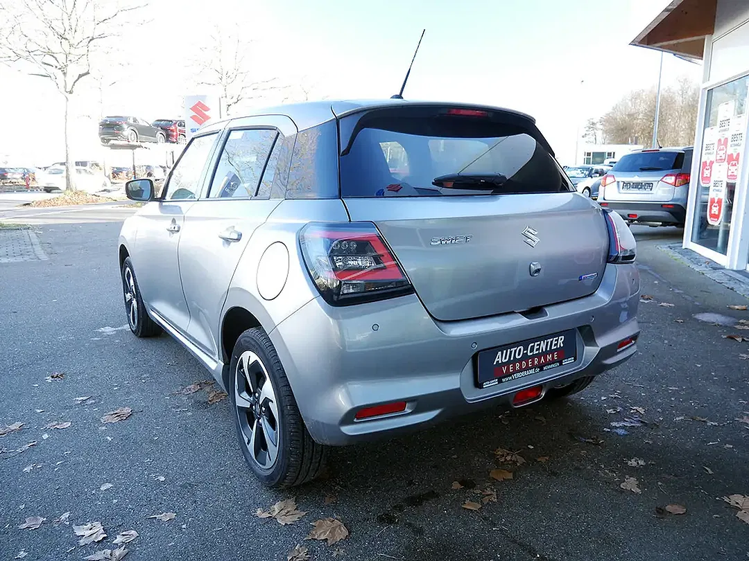 Suzuki Swift - Thumbnail 6