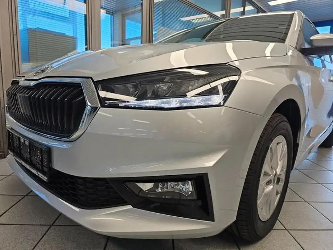 Skoda Fabia - Thumbnail 10