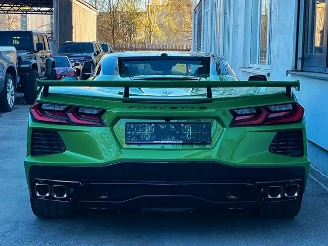 Corvette C8 - Thumbnail 10