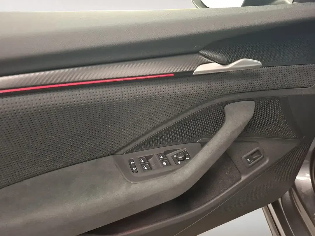 Skoda Superb - Thumbnail 13