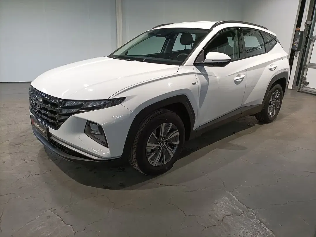 Hyundai TUCSON - Thumbnail 3