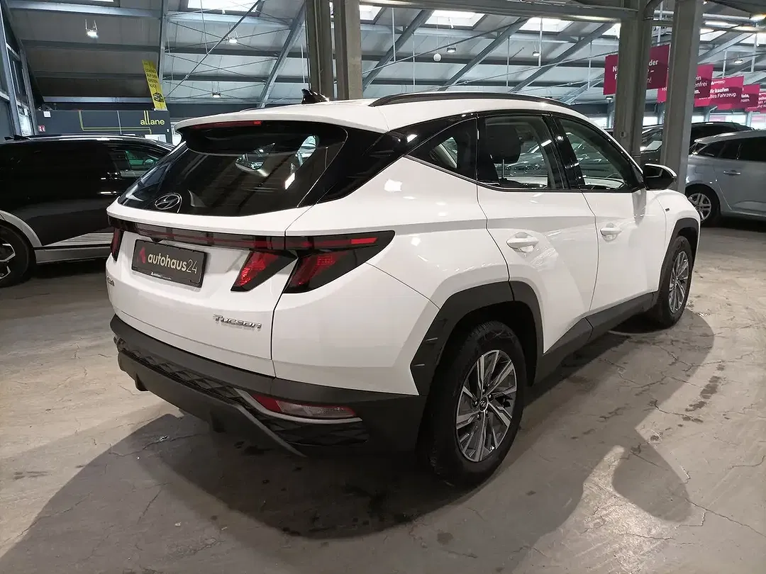 Hyundai TUCSON - Thumbnail 5