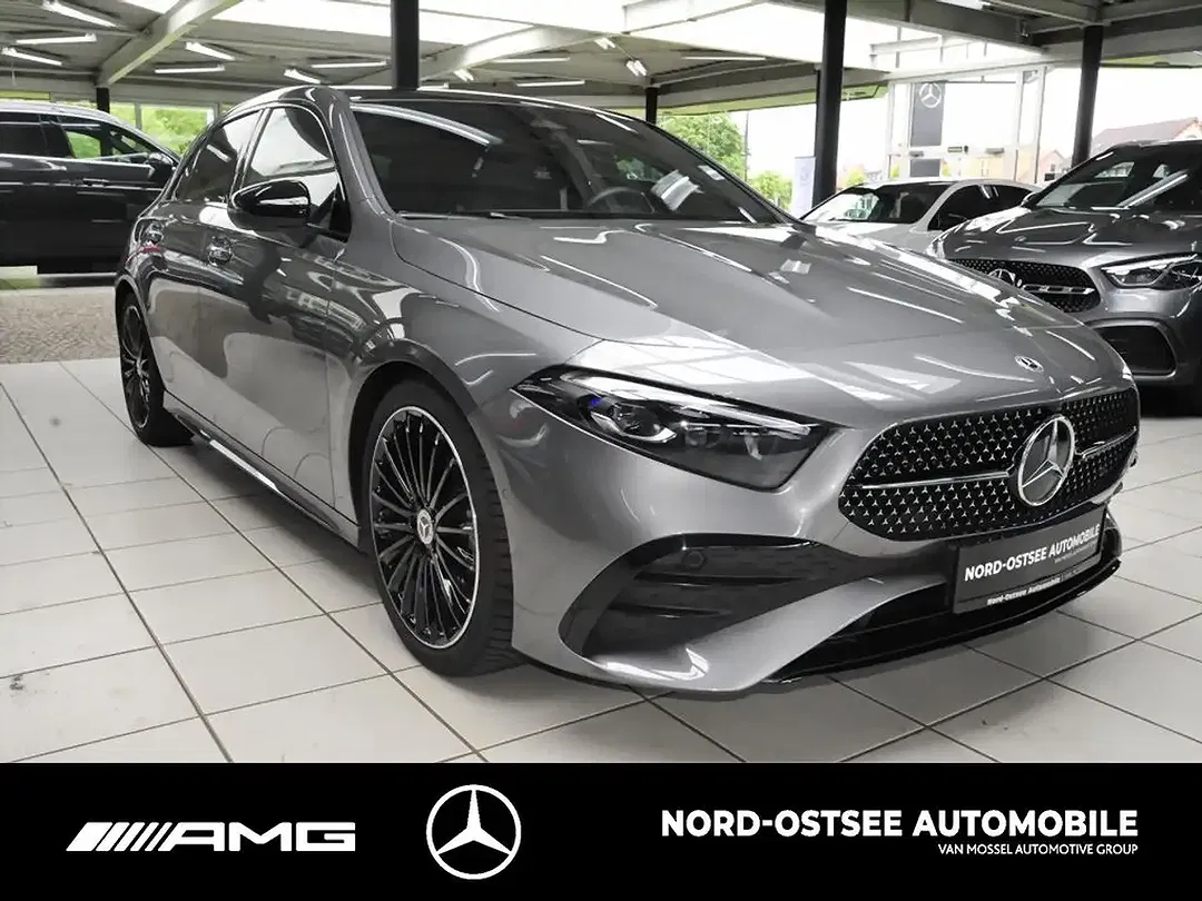 Mercedes-Benz A 200 - Thumbnail 3