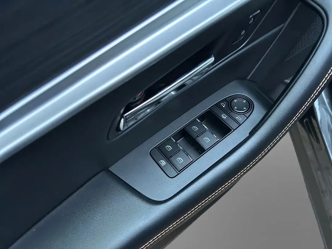 Mazda CX-60 - Thumbnail 5