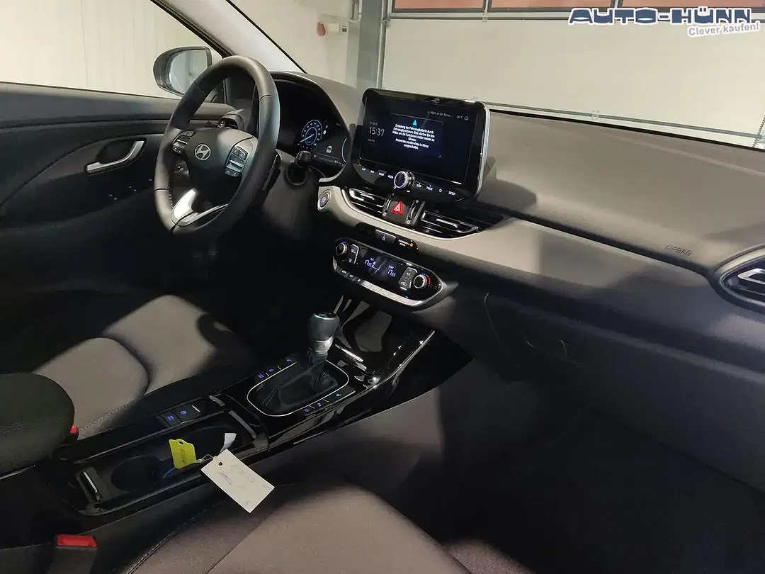 Hyundai i30 - Thumbnail 13