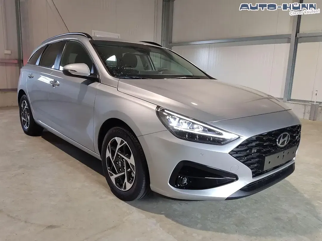 Hyundai i30 - Thumbnail 3