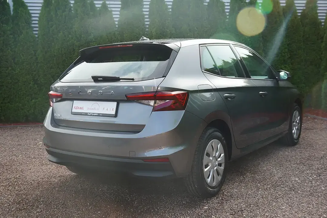 Skoda Fabia - Thumbnail 9