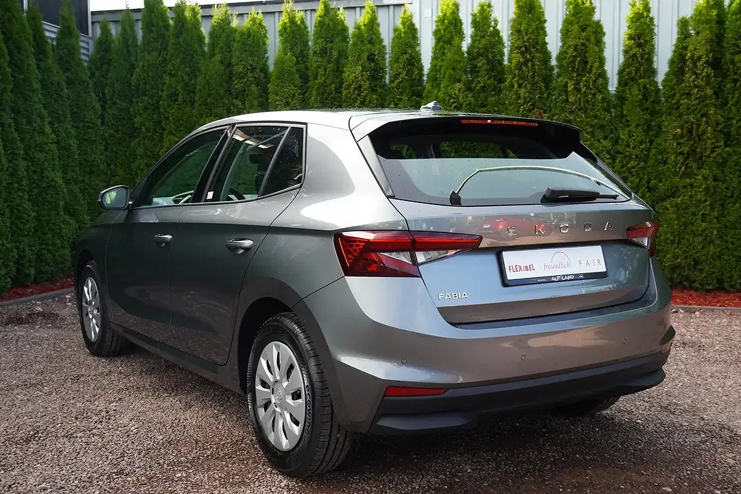 Skoda Fabia - Thumbnail 6