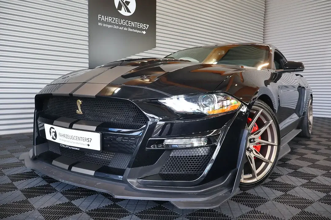 Ford Mustang - Afbeelding 1