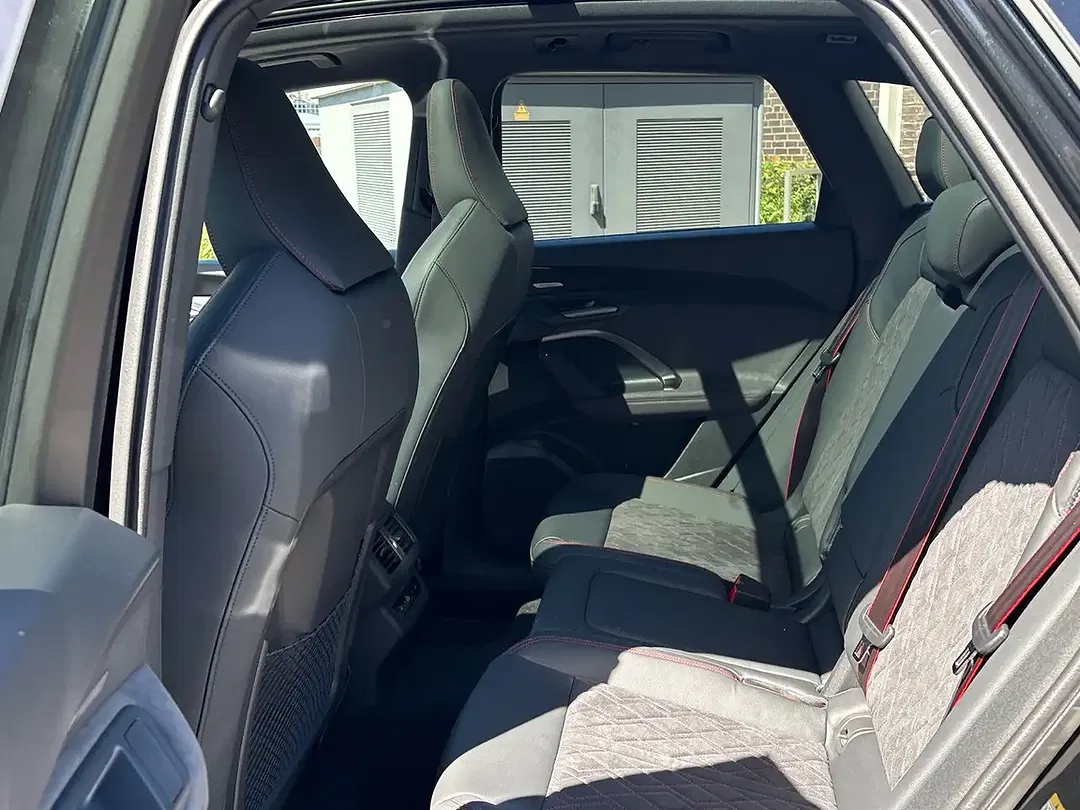 Audi Q5 - Thumbnail 11