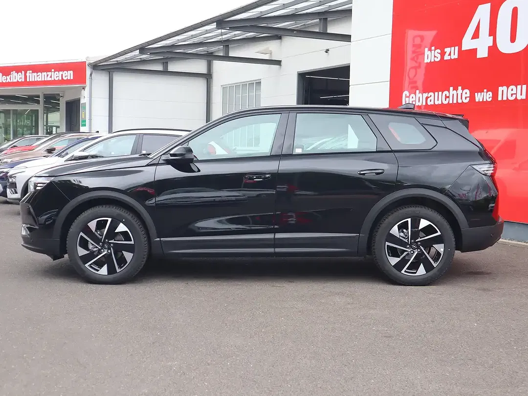 Opel Grandland - Thumbnail 2