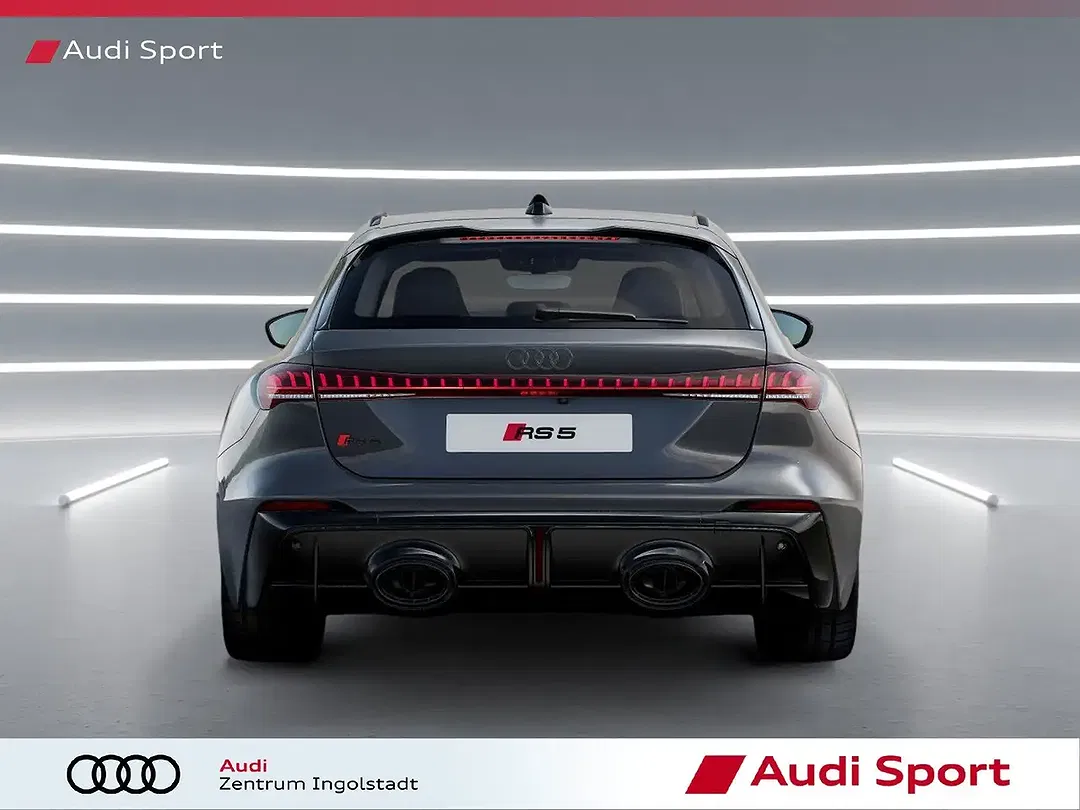 Audi RS5 - Thumbnail 5