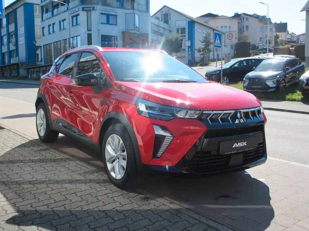 Mitsubishi ASX - Thumbnail 3