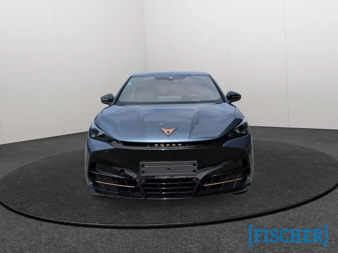 CUPRA Tavascan - Thumbnail 2