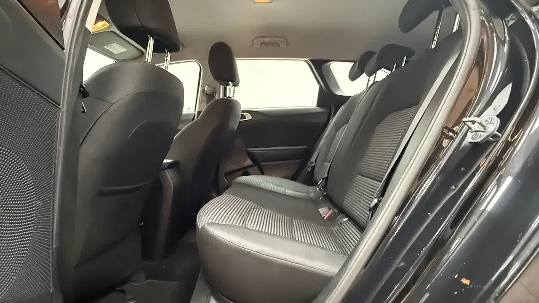 Kia Ceed SW / cee'd SW - Thumbnail 12