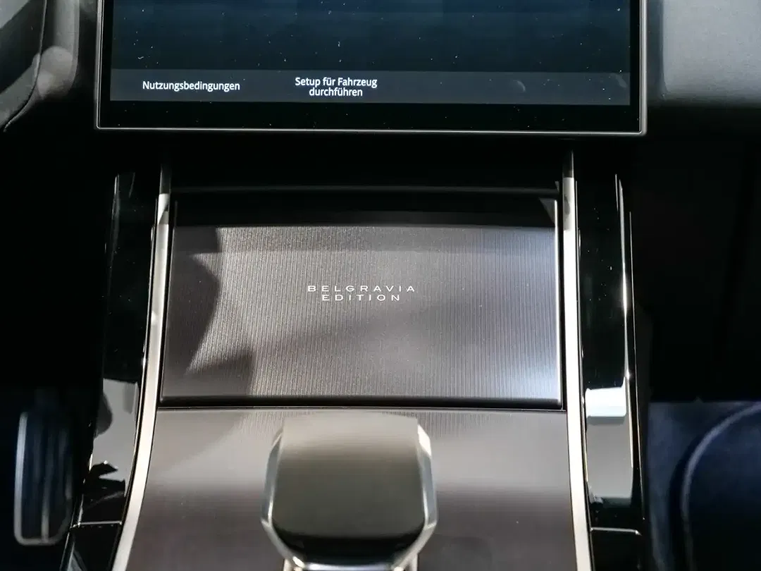 Land Rover Range Rover Velar - Thumbnail 10