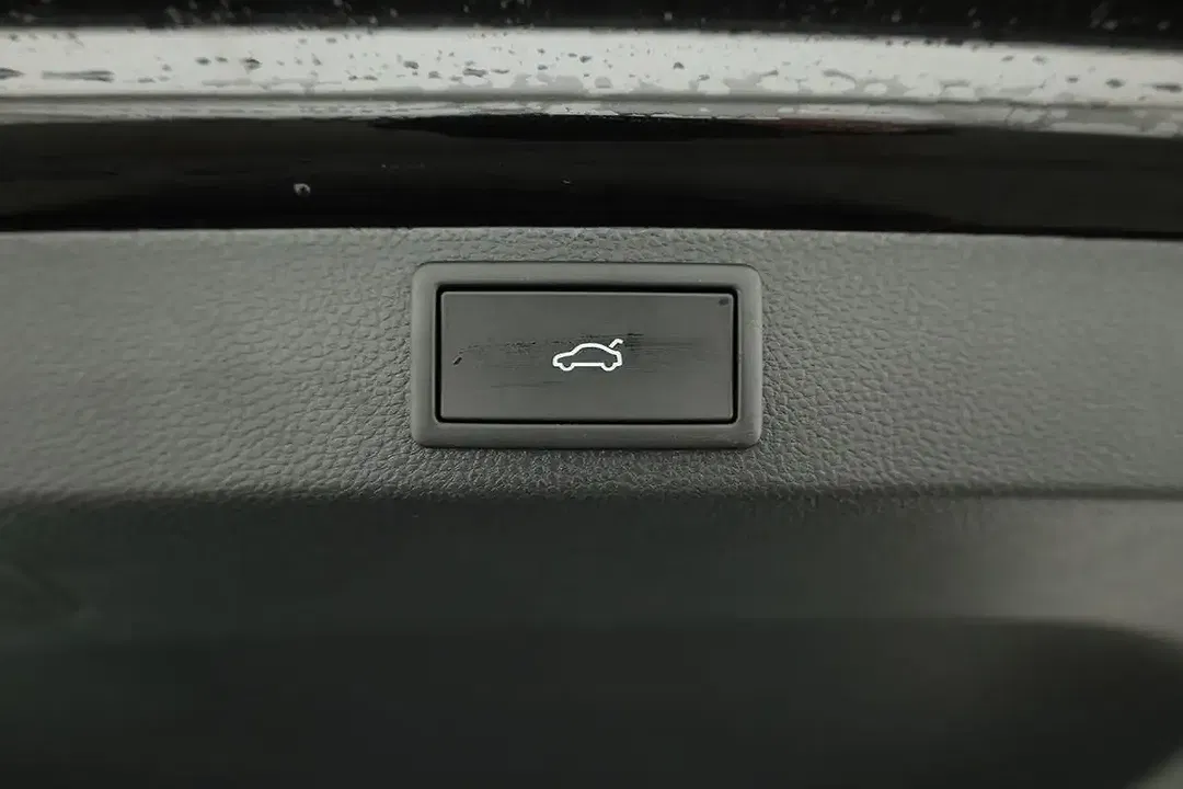 Skoda Karoq - Thumbnail 13