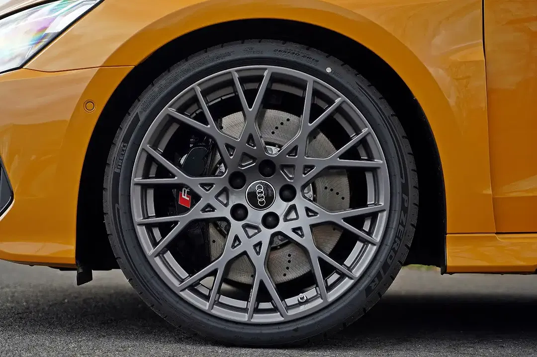 Audi RS3 - Thumbnail 6