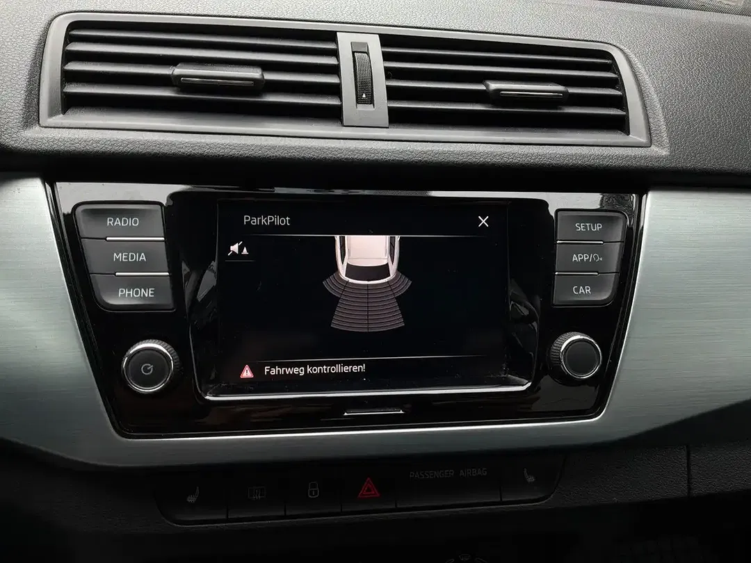 Skoda Fabia - Thumbnail 12