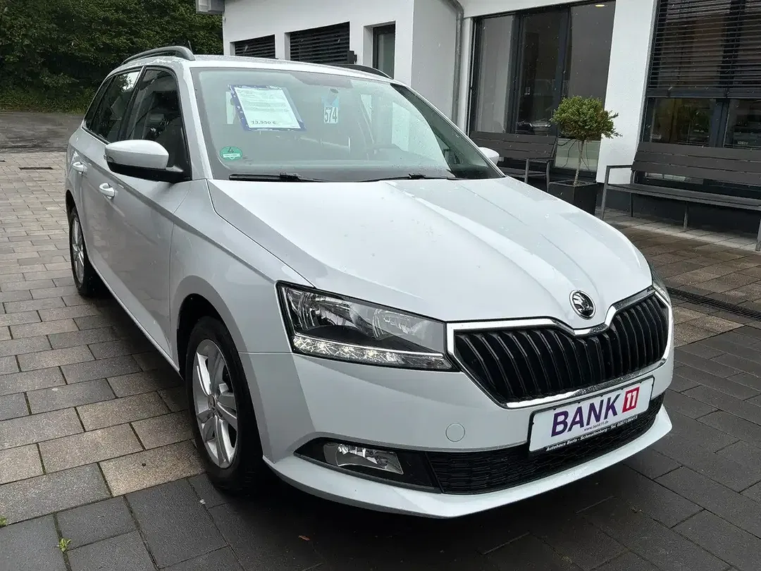 Skoda Fabia - Thumbnail 4