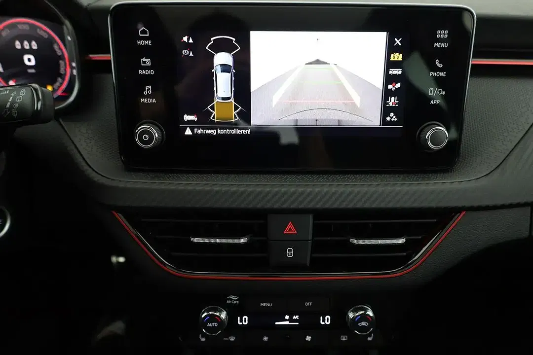 Skoda Kamiq - Thumbnail 7