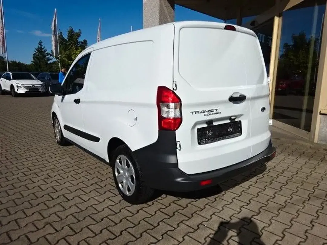 Ford Transit Courier - Thumbnail 3